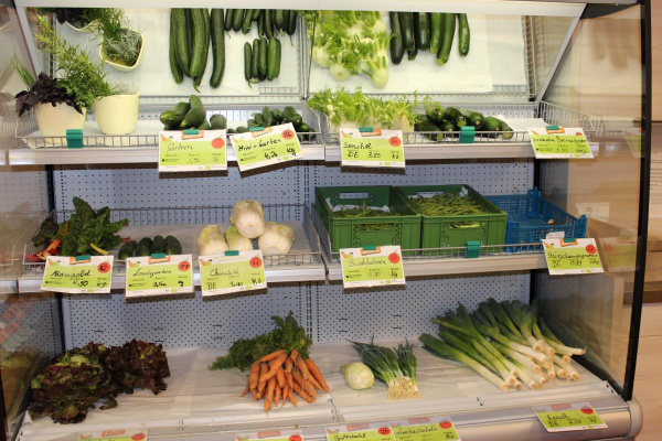In 2 km Entfernung bekommen Sie frisches Gemüse, Obst, Backwaren in Demeter Qualität - Lebensmittel der Sozialtherapeutische Gemeinschaften Weckelweiler e.V. 